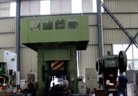 Sichuan Qingjiang Machinery Co., Ltd. производственная линия производителя